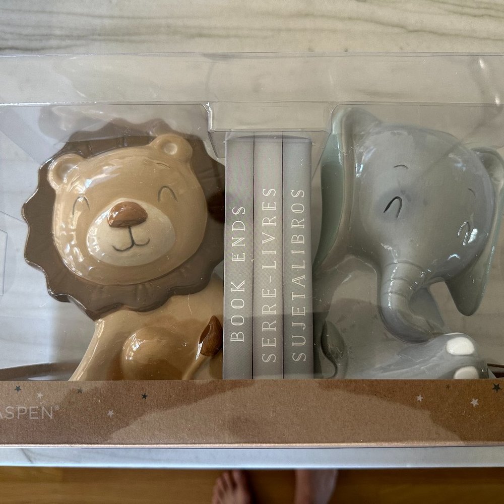 baby Aspen Book-Ends